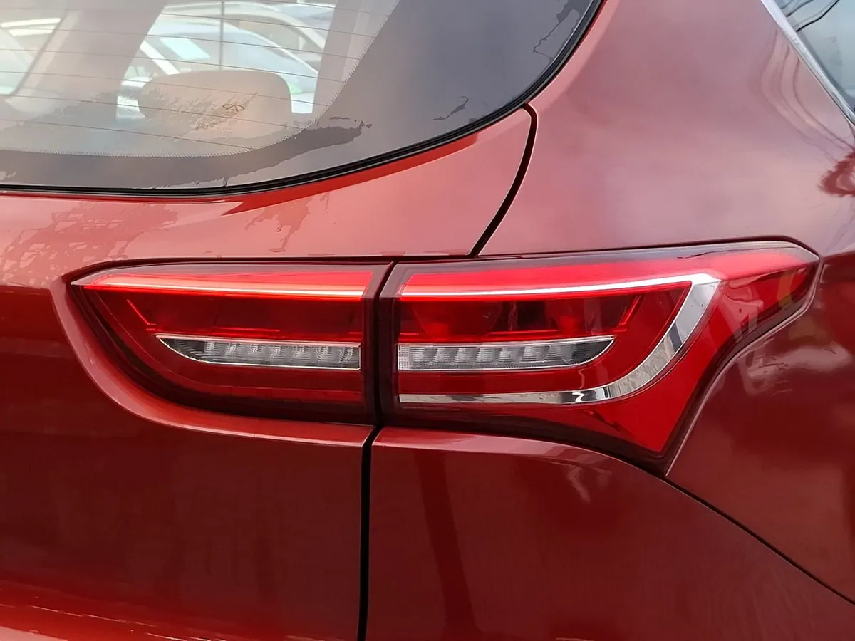 Jetour X70 1.5t Glx 4x2 At 5p año 2023