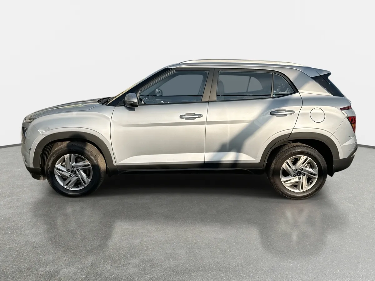 Hyundai Creta 1.5 Plus Su2i 4x2 At 5p año 2023