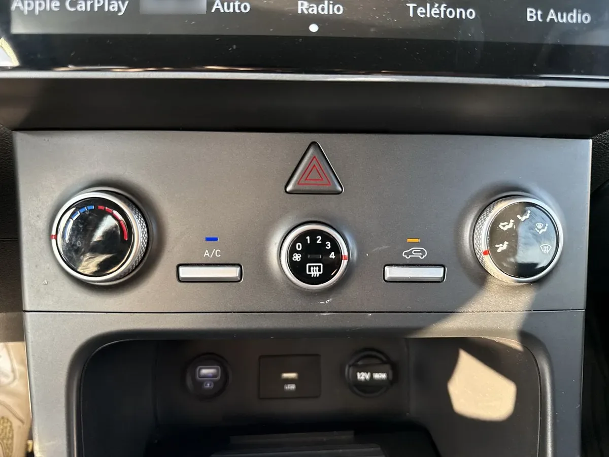 Hyundai Creta 1.5 Plus Su2i 4x2 At 5p año 2023