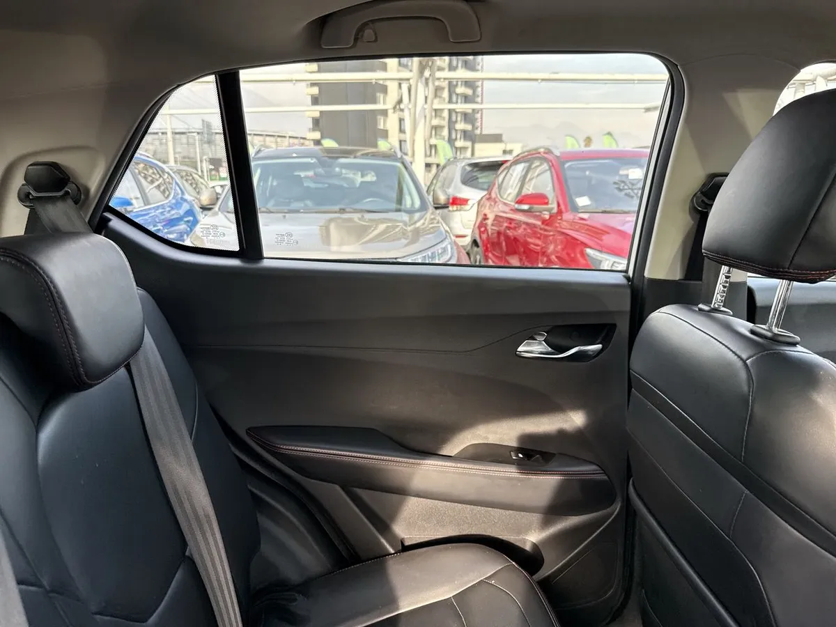 Chevrolet Groove 1.5 Premier 4x2 Mt 5p año 2021