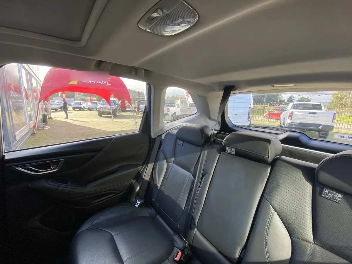 Subaru Forester 2.0i Limited Eyesight Awd At 5p año 2021