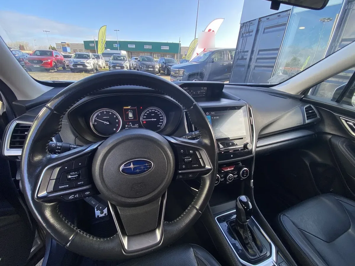 Subaru Forester 2.0i Limited Eyesight Awd At 5p año 2021