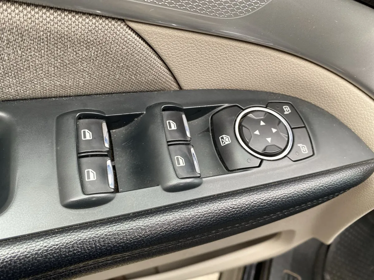 Ford Explorer 2.3 Ecoboost 4x2 At 5p año 2020