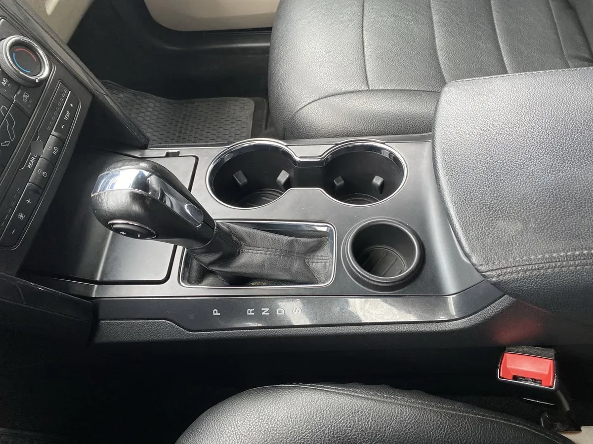 Ford Explorer 2.3 Ecoboost 4x2 At 5p año 2020