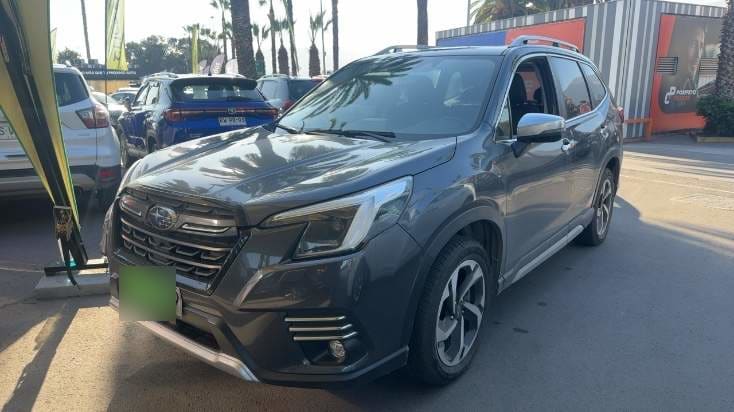 Subaru Forester 2.0i Limited Eyesight Awd At 5p año 2023