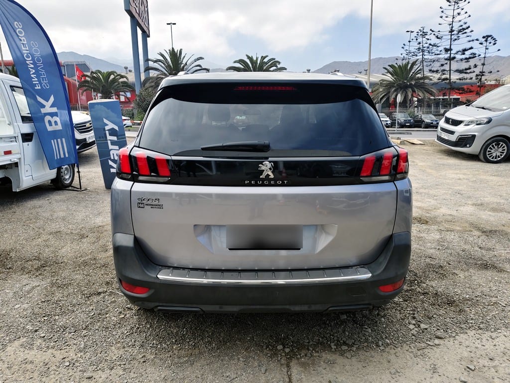Peugeot 5008 Allure Pack año 2021