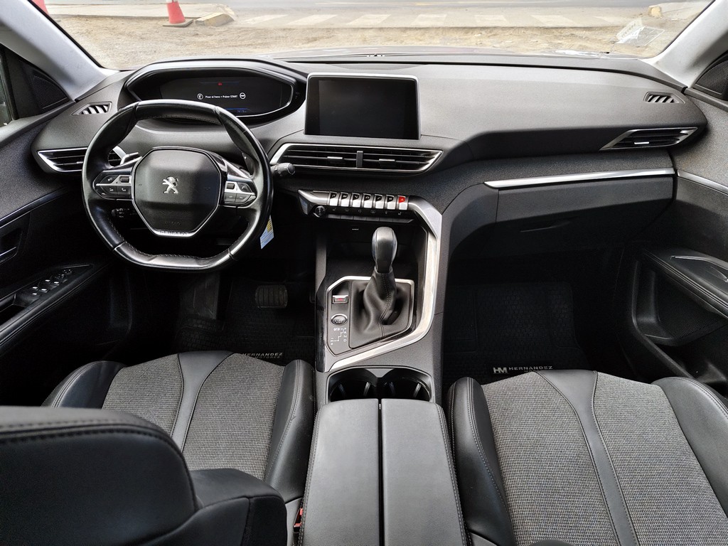 Peugeot 5008 Allure Pack año 2021