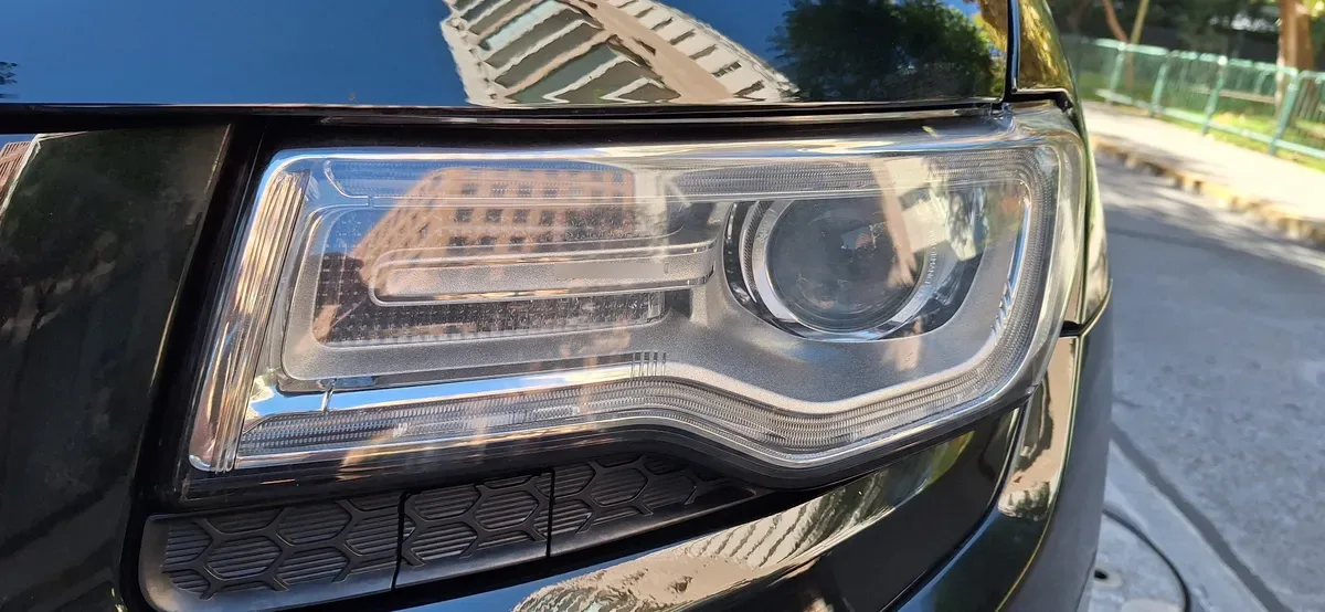Jeep Grand Cherokee 3.6 V6 Laredo L At 4x2 año 2014