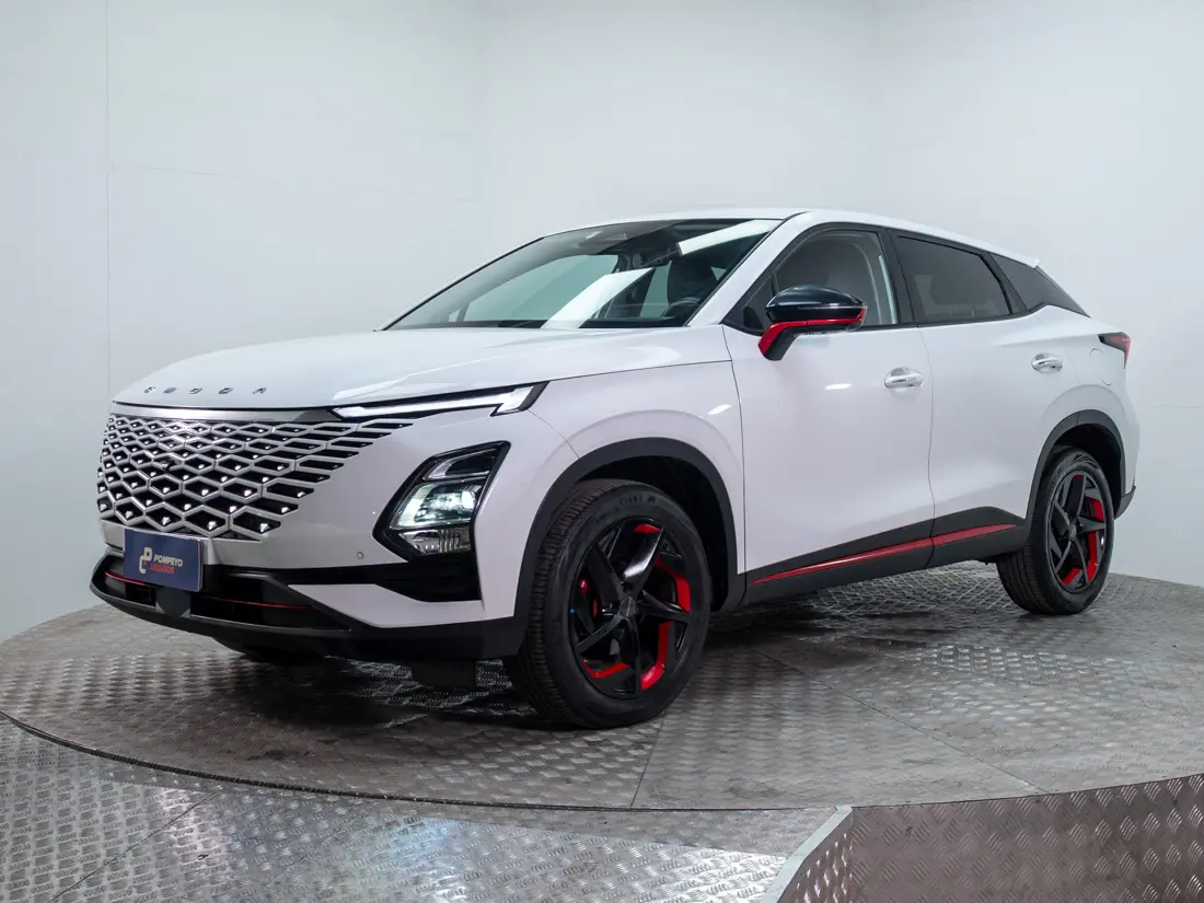 Omoda C5 C5 1.5 T Luxury At año 2024