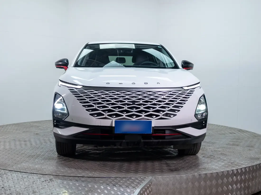 Omoda C5 C5 1.5 T Luxury At año 2024
