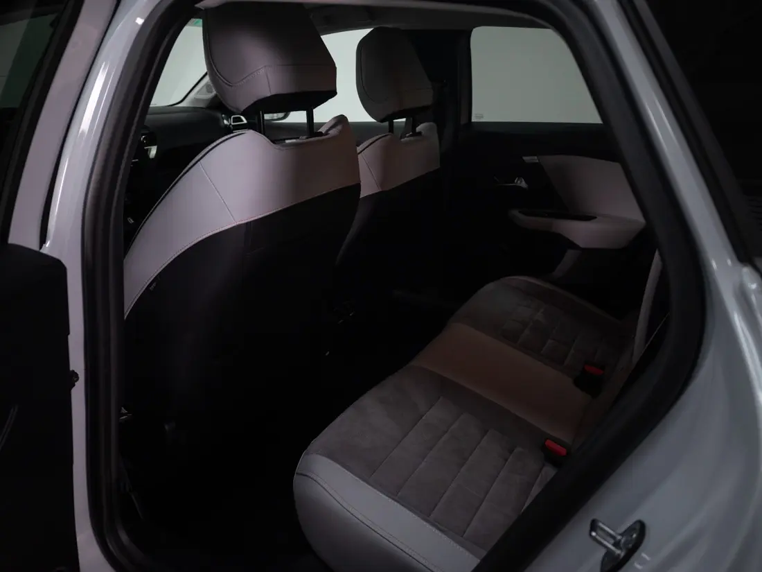 Citroen C4 C4 Max Hybrid 136hp At año 2026