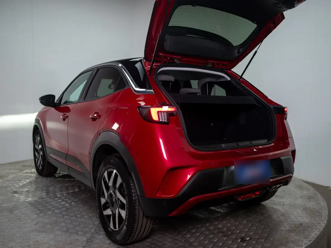 Opel Mokka Mokka Elegance Gasolina 130hp At año 2025