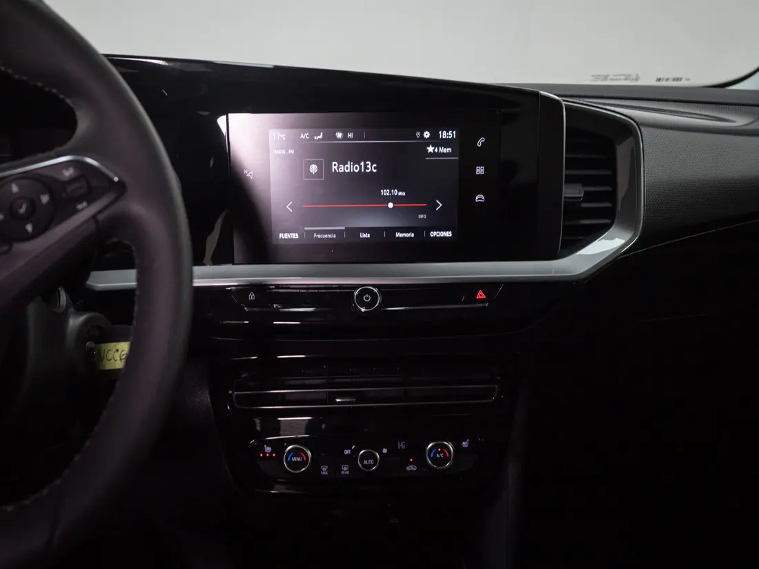 Opel Mokka Mokka Elegance Gasolina 130hp At año 2025