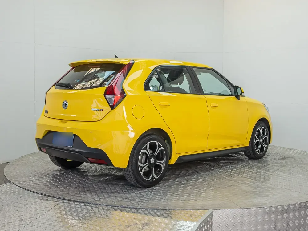 MG 3 Mg 3 1.5 Com Mt año 2024