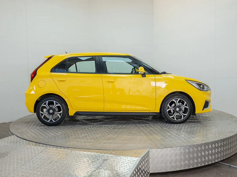 MG 3 Mg 3 1.5 Com Mt año 2024