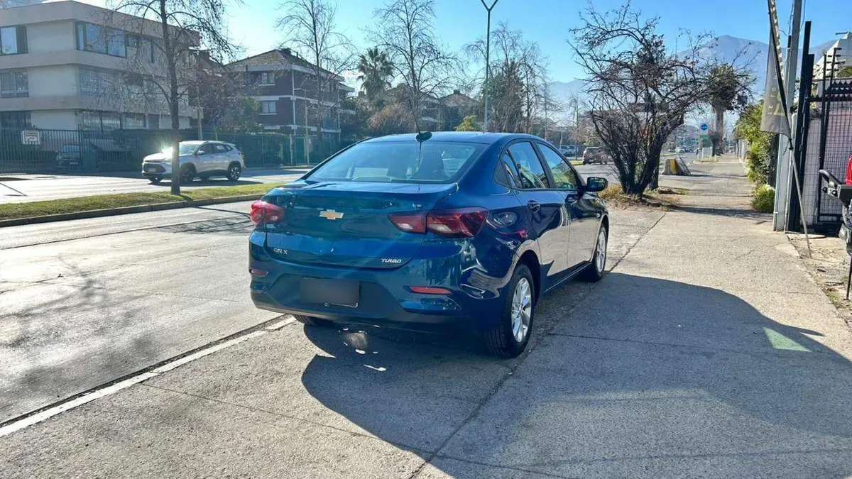 Chevrolet Onix Lt 1.0t 4x2 Sedan Mt 4p año 2021
