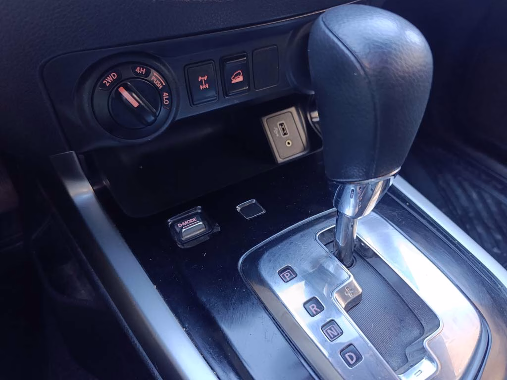 Nissan Navara Le 4x4 año 2023