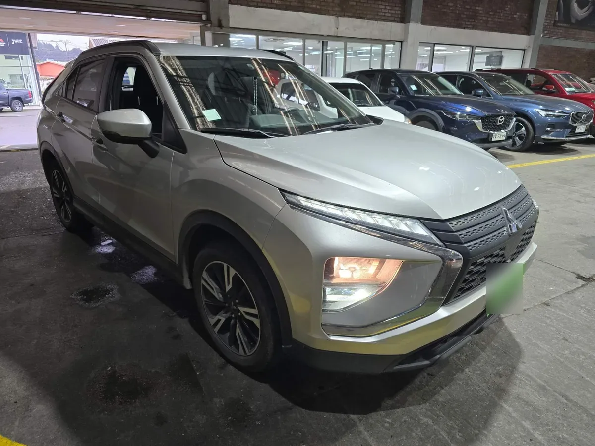 Mitsubishi Eclipse Cross 1.5 Rx 4x2 At 5p año 2023