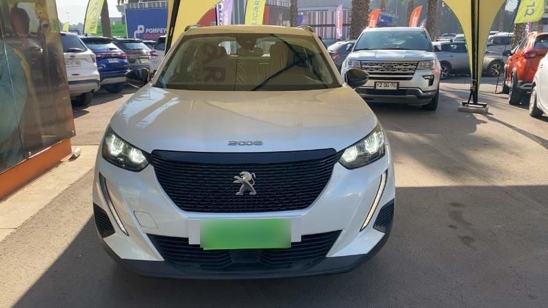 Peugeot 2008 1.2 Active Pack Puretech 130hp Mt 5p año 2024