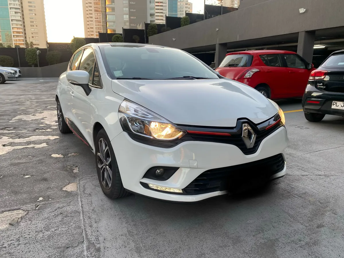 Renault Clio 1.2 Iv Expression Fl Mt año 2017