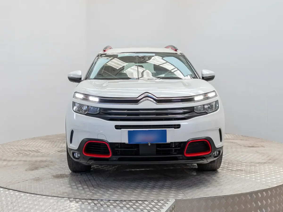 Citroen C5 Aircross 1.5 Aircross Bluehdi 130 S&amp;s Live Mt Diesel año 2021