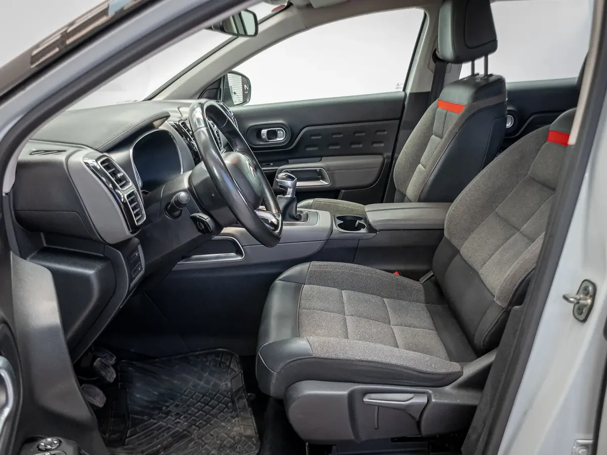 Citroen C5 Aircross 1.5 Aircross Bluehdi 130 S&amp;s Live Mt Diesel año 2021