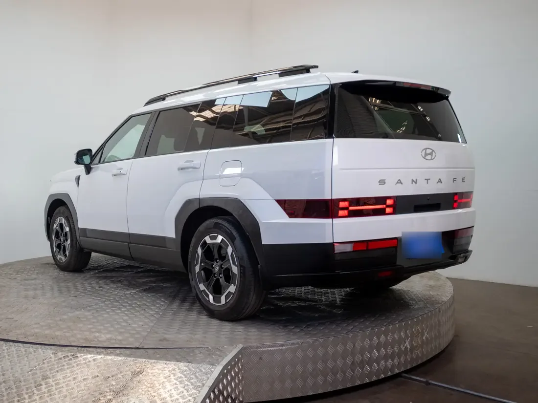 Hyundai Santa Fe Santa Fe 2.5 Mx5 Design At año 2024