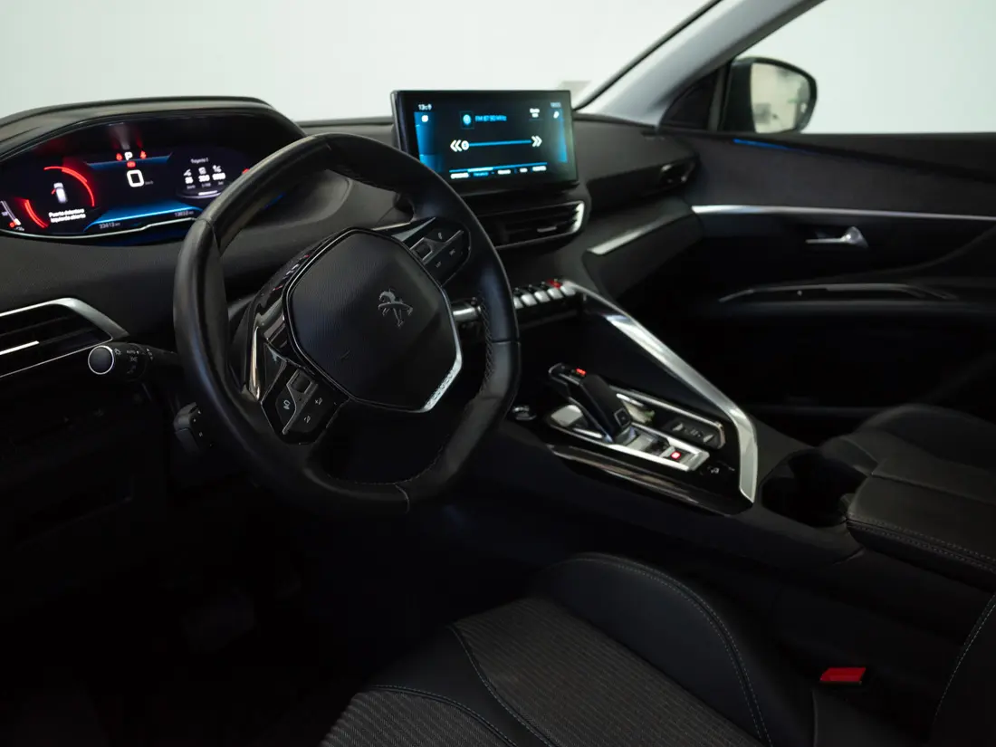 Peugeot 3008 3008 1.6 Allure Pack Thp 165 At año 2022