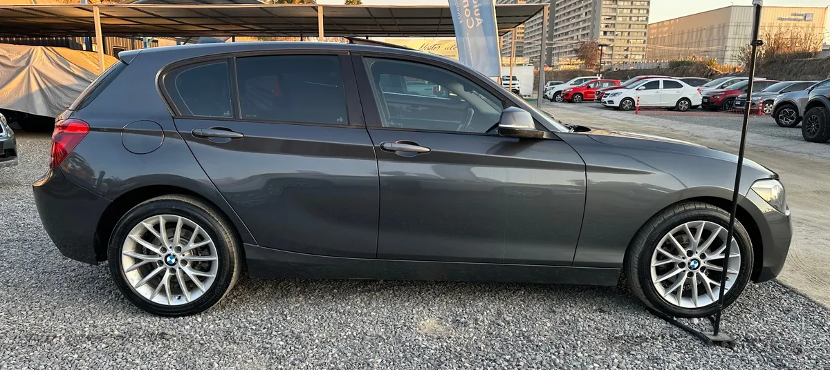 BMW 116 1.6 I 5 Puertas Line A At año 2012