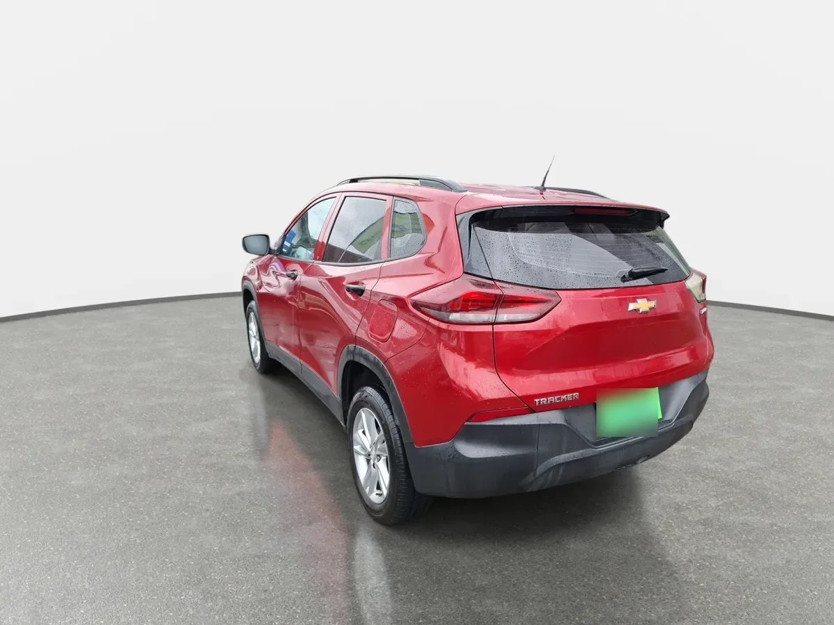 Chevrolet Tracker 1.2t Ls Fwd Mt 5p año 2022