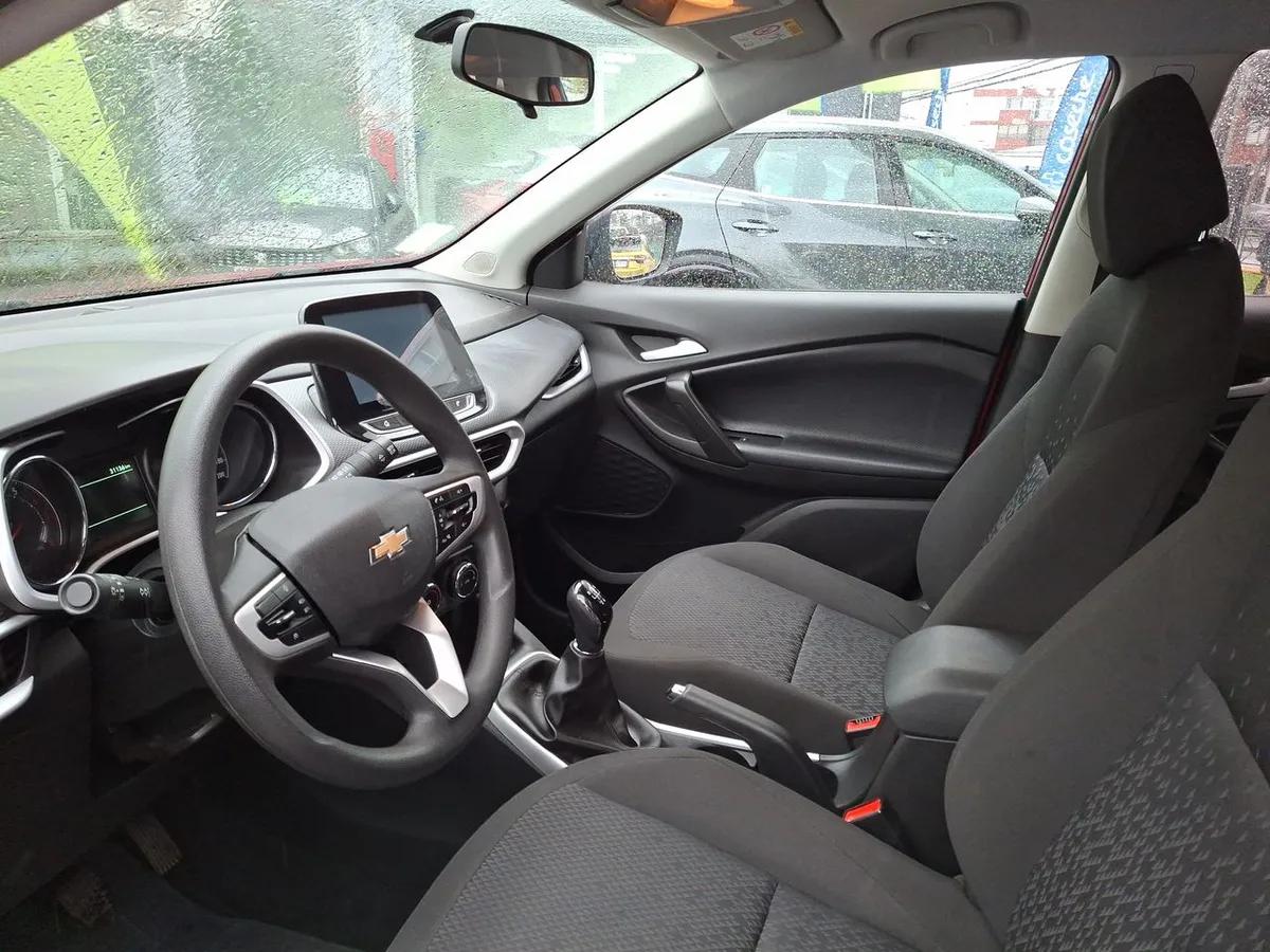 Chevrolet Tracker 1.2t Ls Fwd Mt 5p año 2022