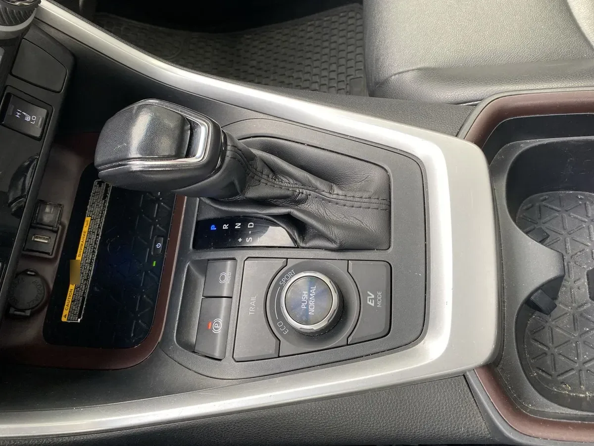 Toyota Rav 4 2.5 Limited Hybrid Hv 4x4 Cvt At 5p año 2021