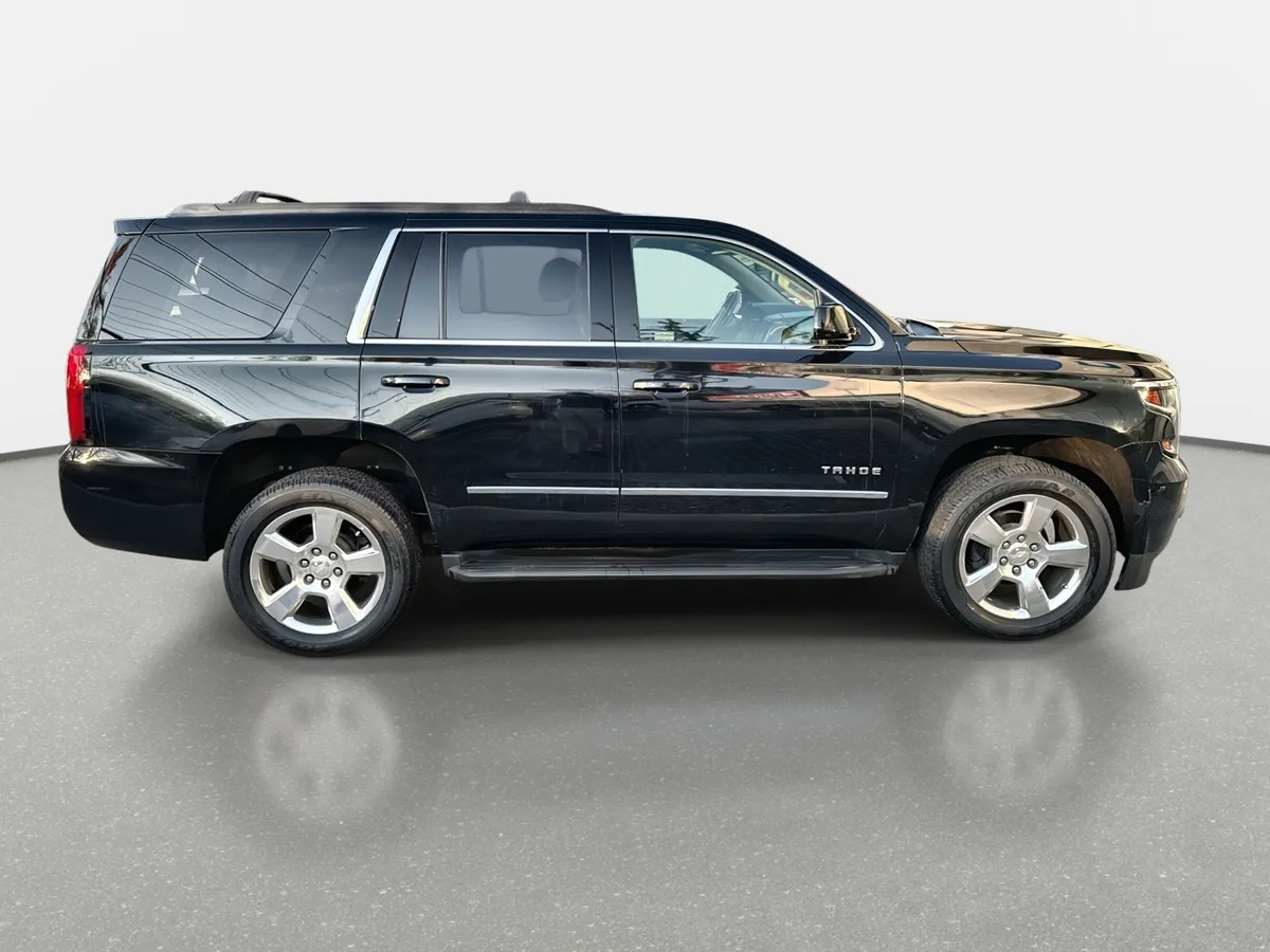 Chevrolet Tahoe 5.3 Lt 4x4 At 5p año 2021