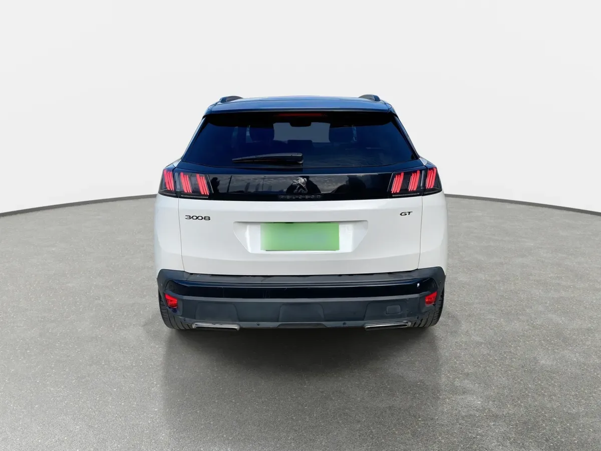 Peugeot 3008 1.5 Gt Black Pack Bluehdi 130 4x2 Eat8 5p año 2024