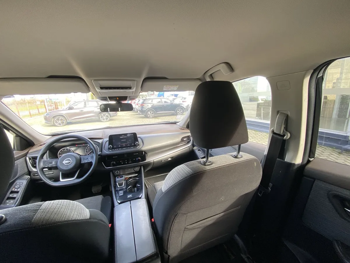 Nissan X-Trail 2.5 Sense Mc 4x2 2row Cvt At 5p año 2023