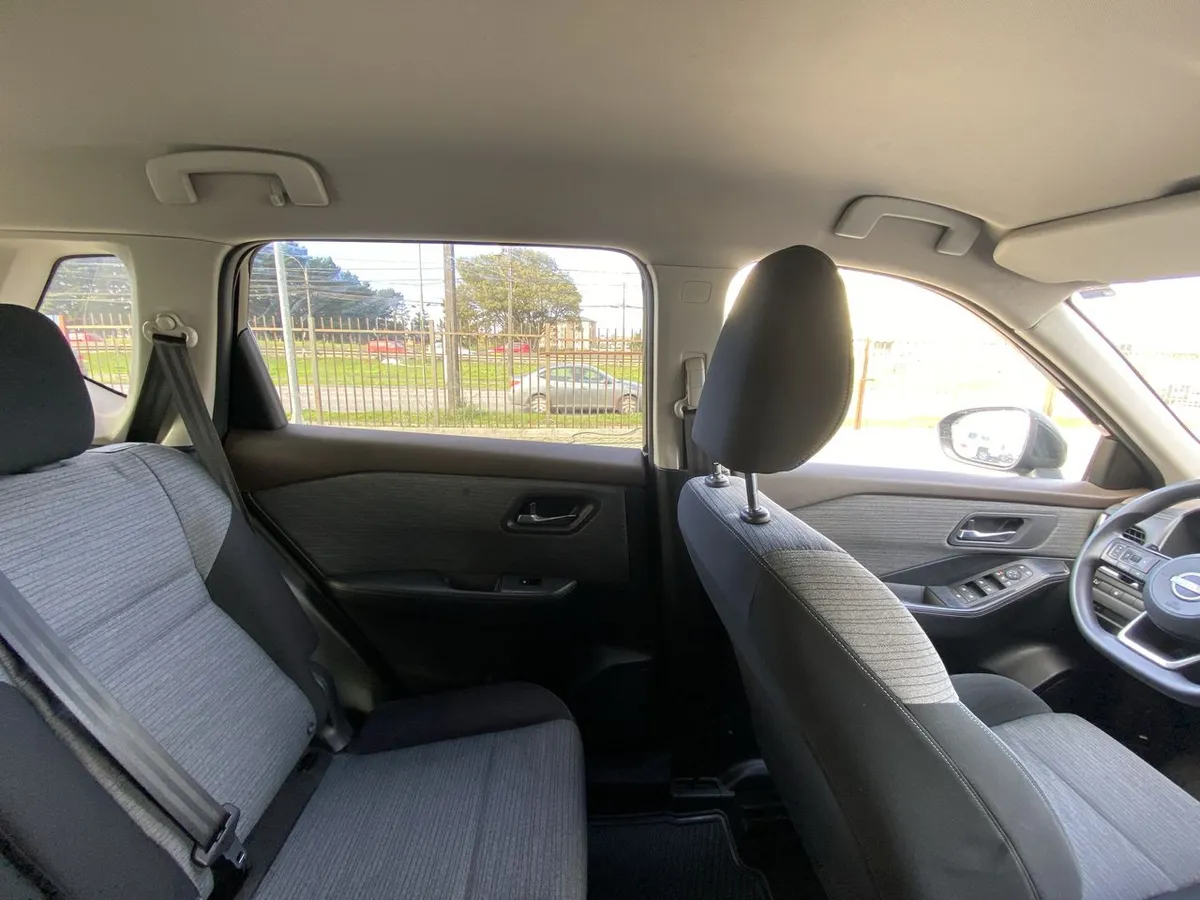 Nissan X-Trail 2.5 Sense Mc 4x2 2row Cvt At 5p año 2023
