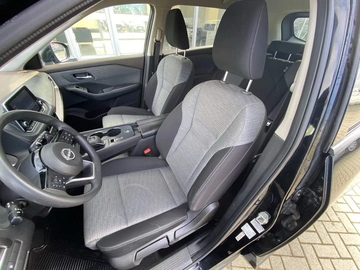 Nissan X-Trail 2.5 Sense Mc 4x2 2row Cvt At 5p año 2023