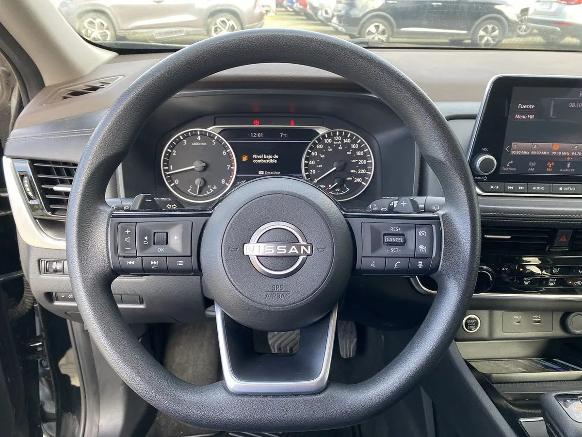 Nissan X-Trail 2.5 Sense Mc 4x2 2row Cvt At 5p año 2023