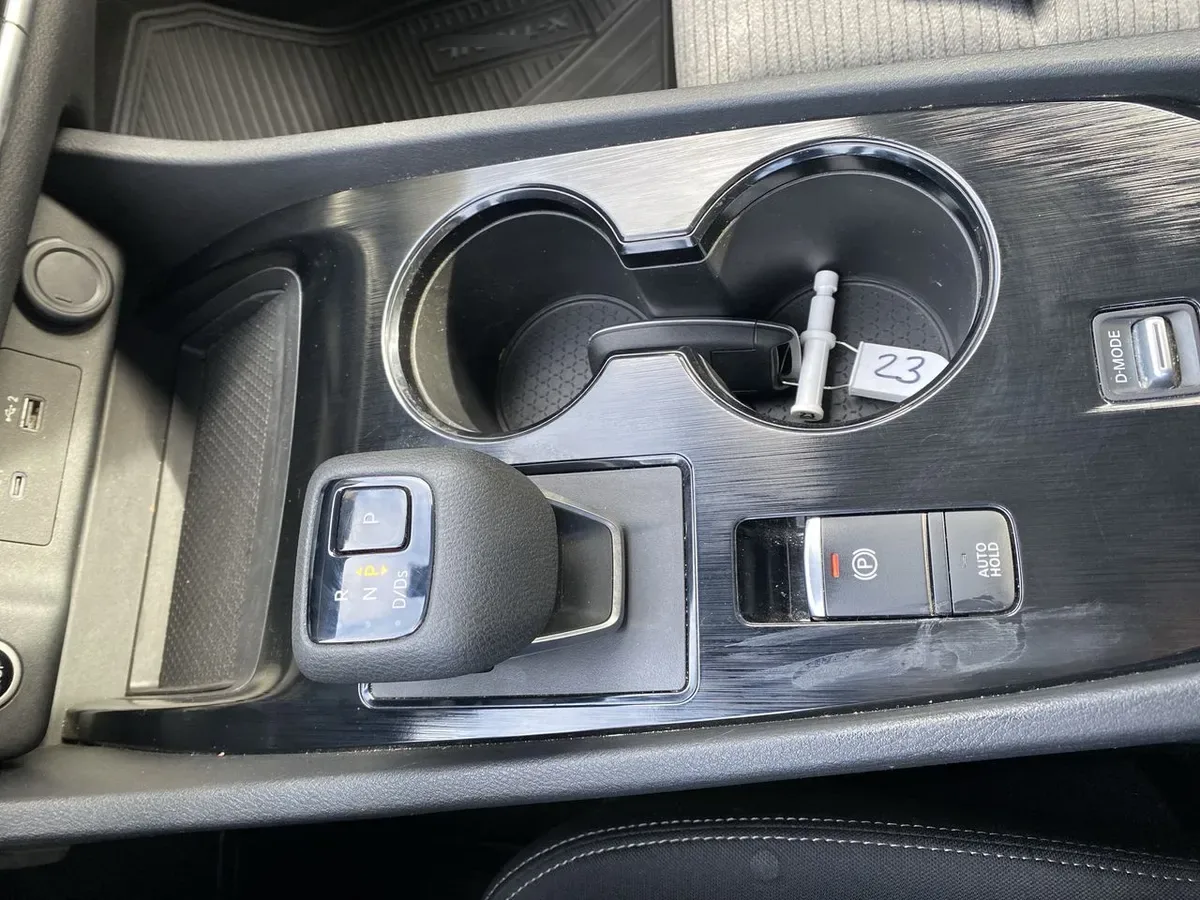 Nissan X-Trail 2.5 Sense Mc 4x2 2row Cvt At 5p año 2023