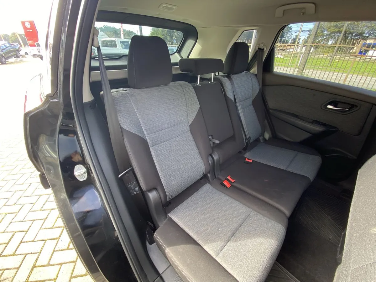 Nissan X-Trail 2.5 Sense Mc 4x2 2row Cvt At 5p año 2023