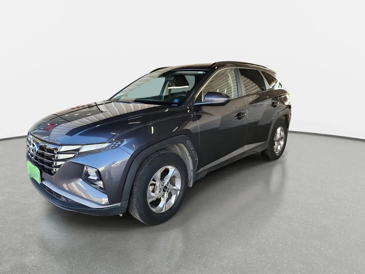 Hyundai Tucson 2.0 Nx4 Plus 2wd At 5p año 2023