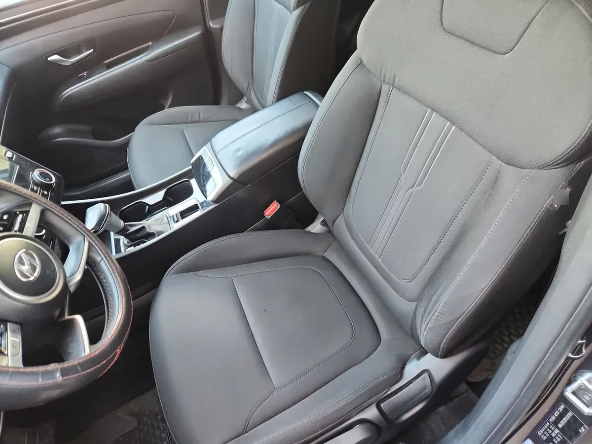 Hyundai Tucson 2.0 Nx4 Plus 2wd At 5p año 2023