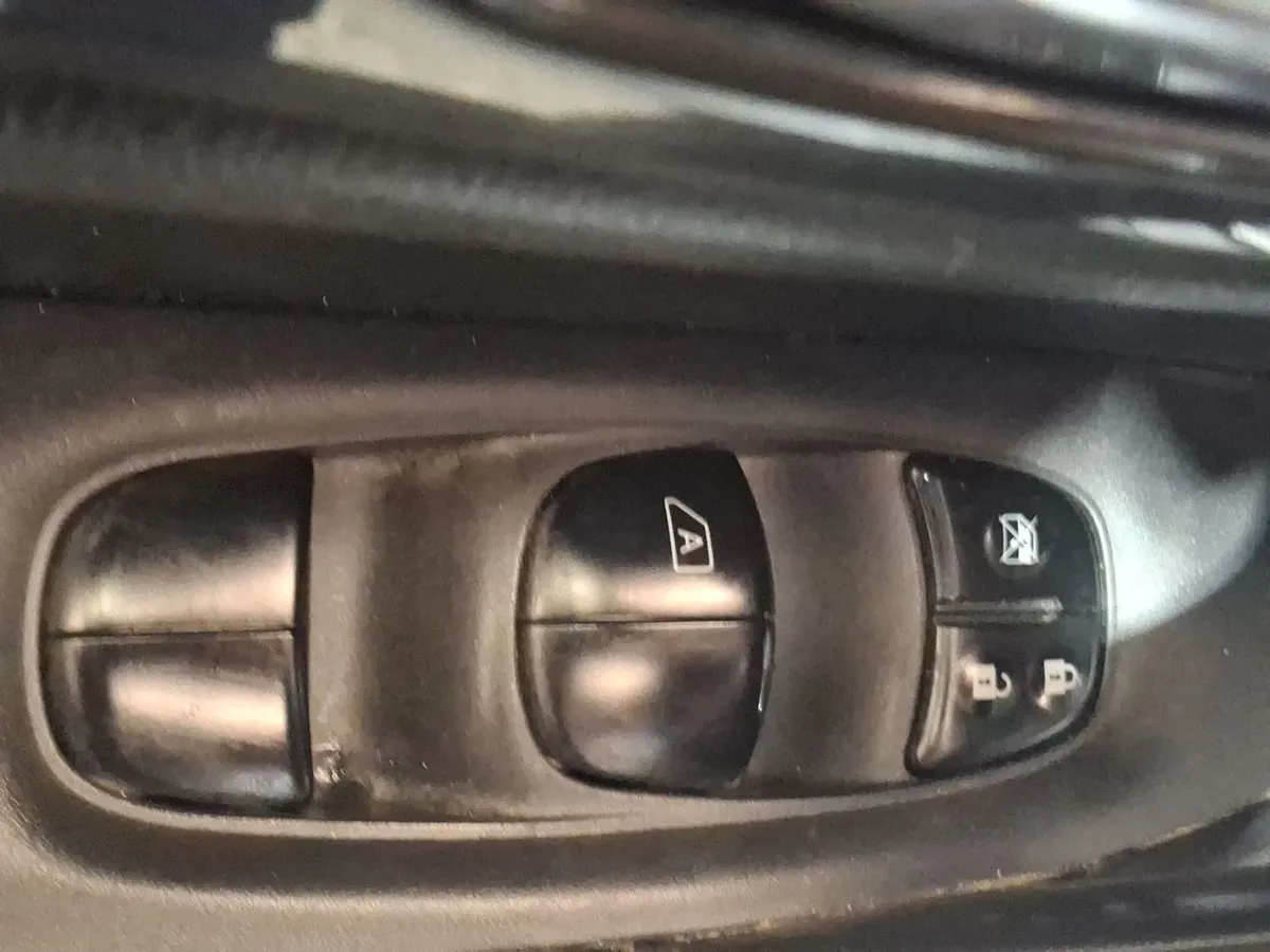 Nissan X-Trail 2.5 Sense 4x2 Cvt At 5p año 2018