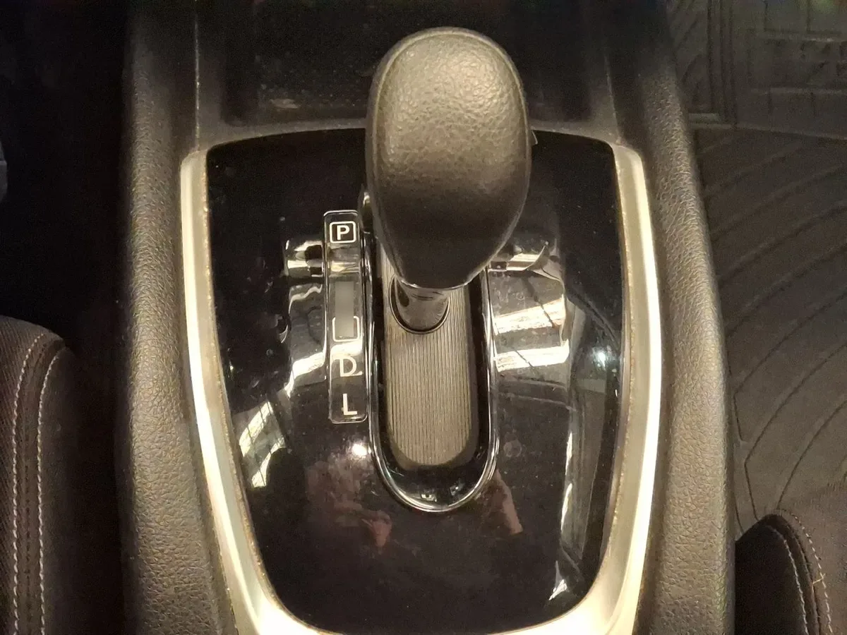 Nissan X-Trail 2.5 Sense 4x2 Cvt At 5p año 2018