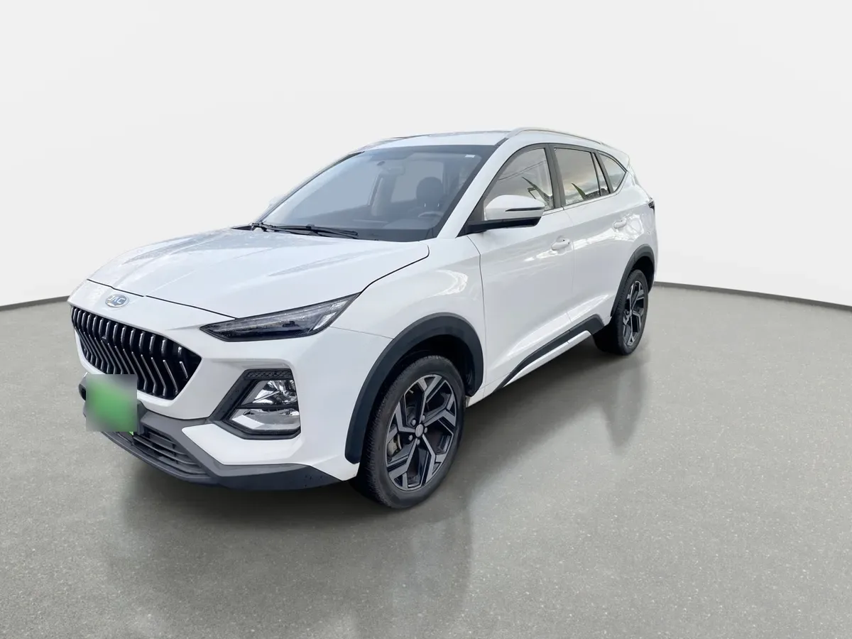 JAC Js8 1.5 Luxury Se 4x2 6mt 5p año 2024