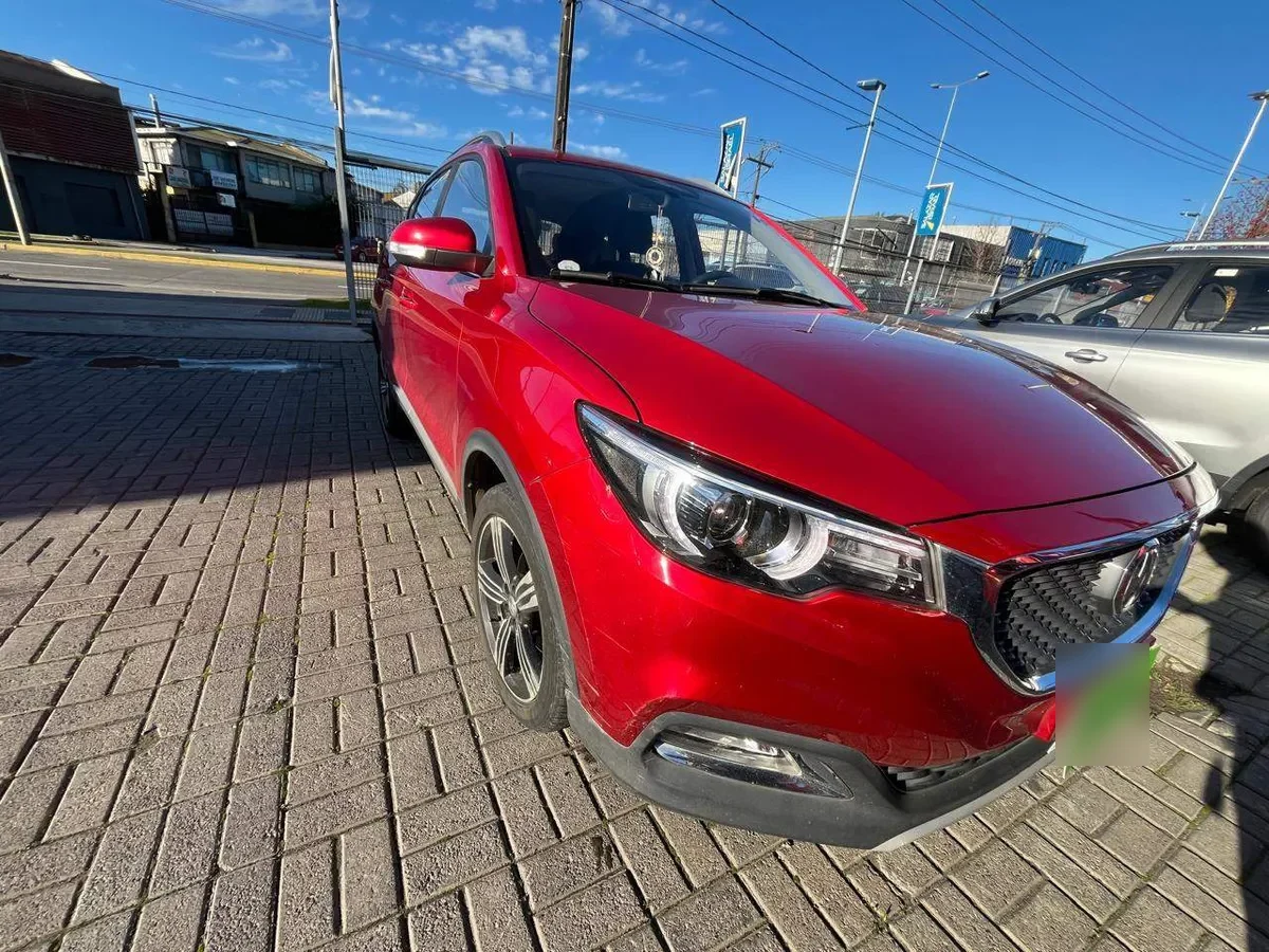 MG Mg Zs 1.5 Comfort 4x2 At 5p año 2023