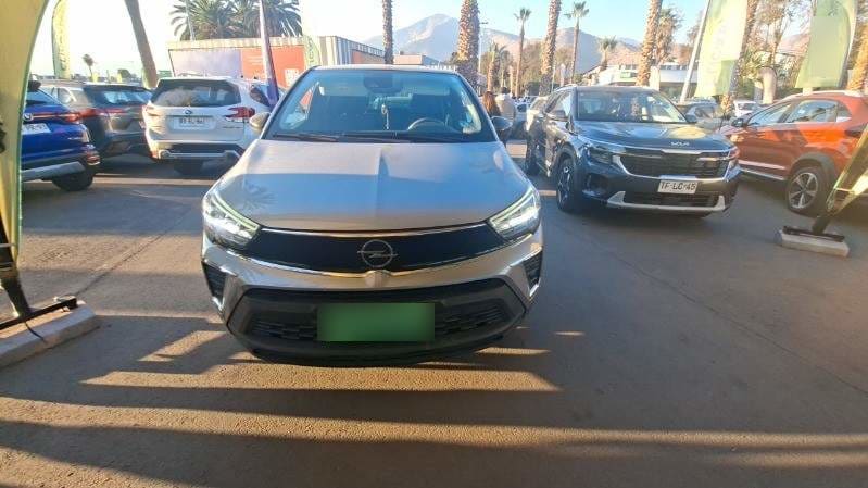 Opel Crossland 1.2t Edition 4x2 At6 5p año 2023
