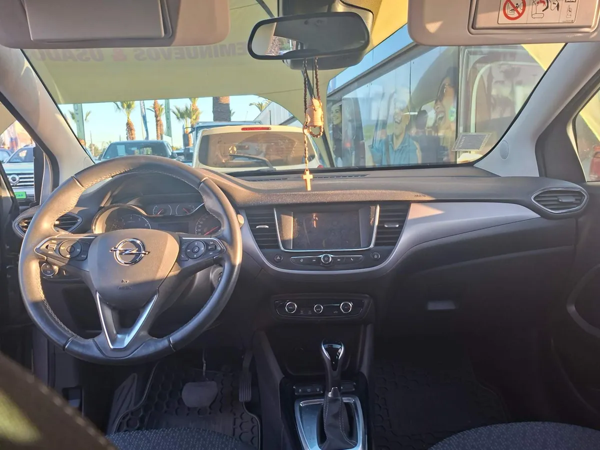 Opel Crossland 1.2t Edition 4x2 At6 5p año 2023