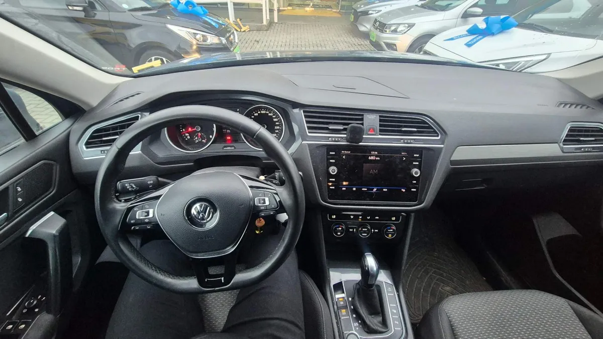 Volkswagen Tiguan 1.4 Tsi Comfortline Con Camara At 5p año 2021