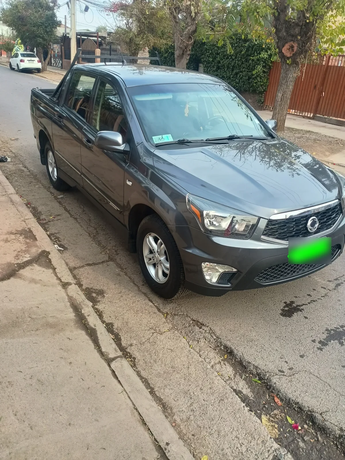 SSANGYONG ACTYON SPORTS 2.0 6as611 Mt Diesel año 2017